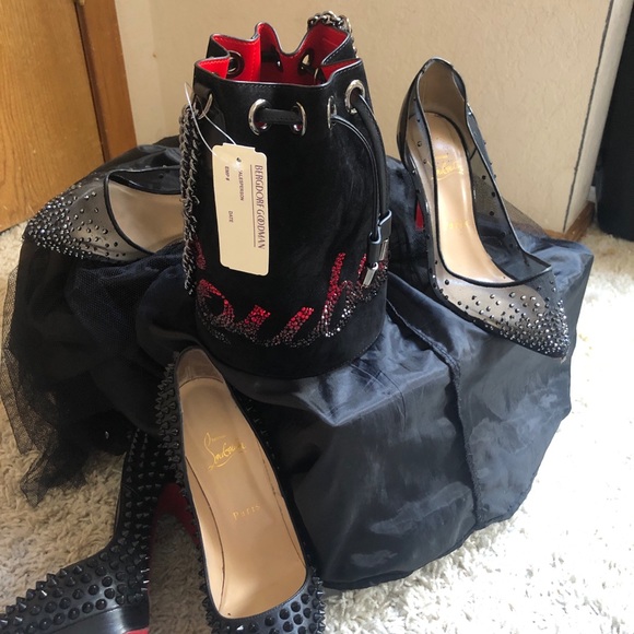 Christian Louboutin Marie Jane suedestrass - Picture 4 of 16